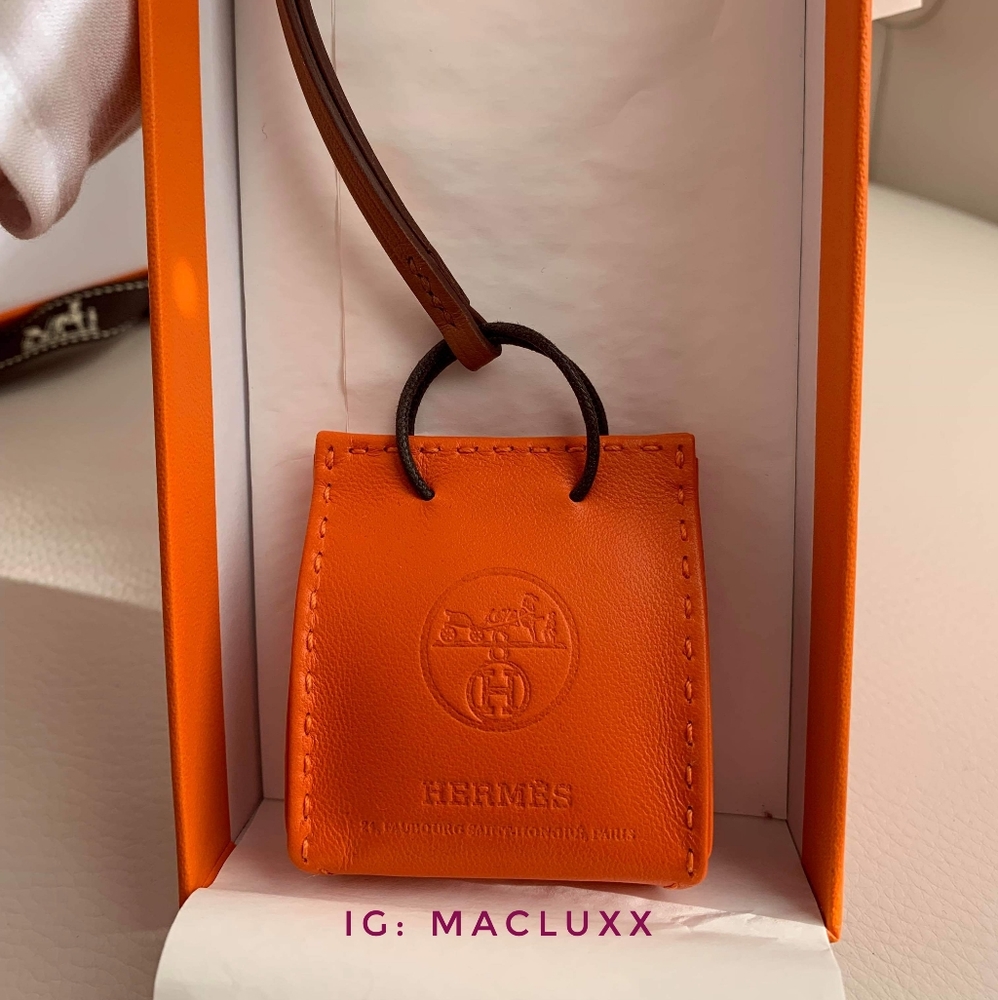 Hermes orange charm - new with box